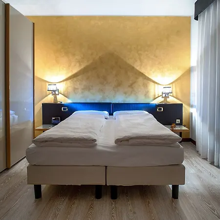 Rudy Hotel